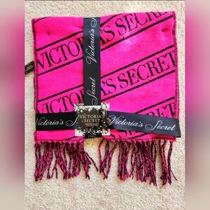 Victoria Secret scarf